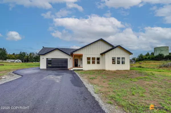 Palmer, AK 99645,11879 E Apple CIR