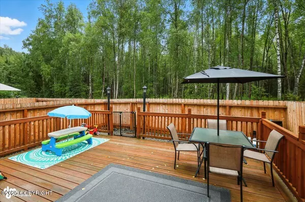 Eagle River, AK 99577,16606 Rivers Edge