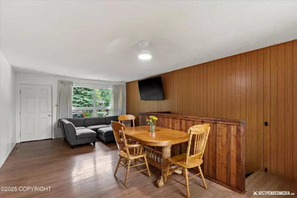 Anchorage, AK 99503,4006 Gilmore CT