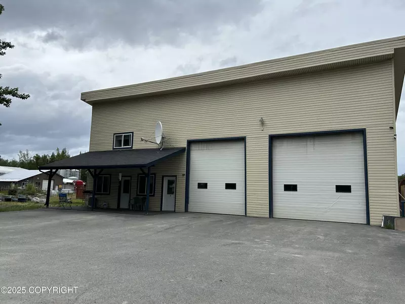 38501 Hugh ST, Sterling, AK 99672