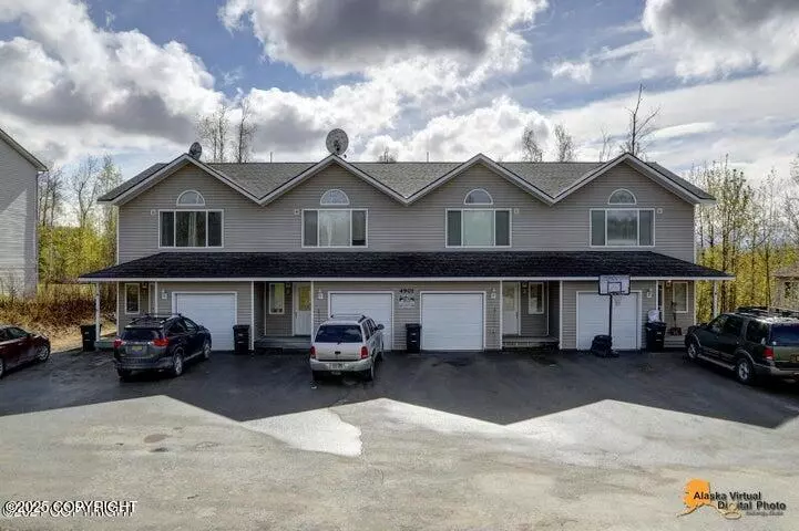 4901 S Binnacle DR #4, Wasilla, AK 99623