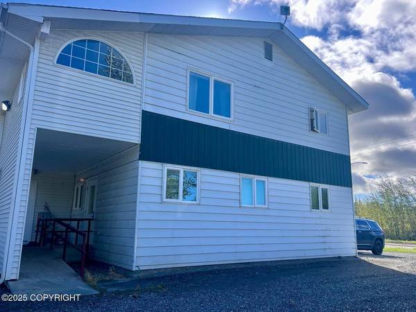 33220 Sterling HWY #B, Sterling, AK 99672