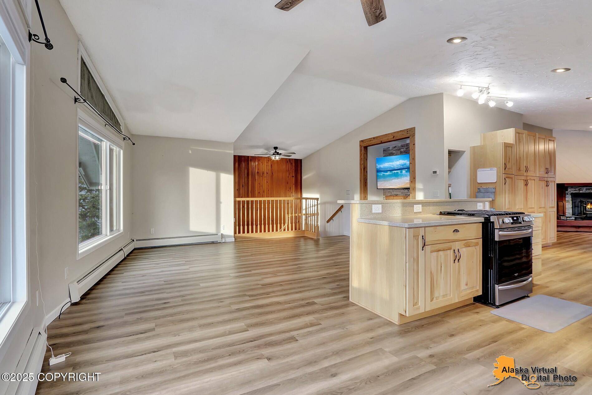 Anchorage, AK 99504,8631 Witherspoon CIR