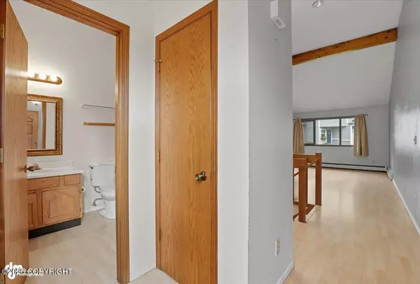 Anchorage, AK 99515,341 Dailey AVE #25