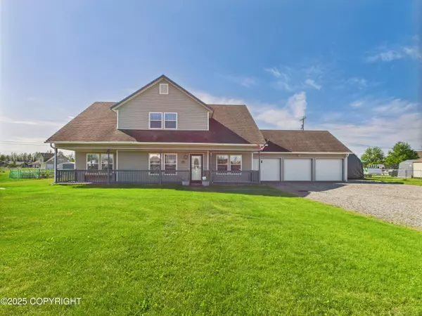 516 W 5TH AVE, North Pole, AK 99705