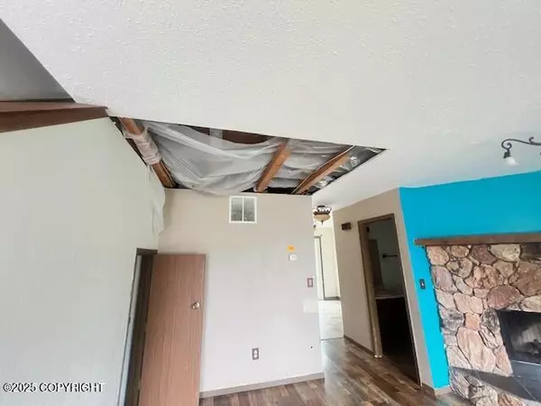 Anchorage, AK 99504,8500 Moss CT #13