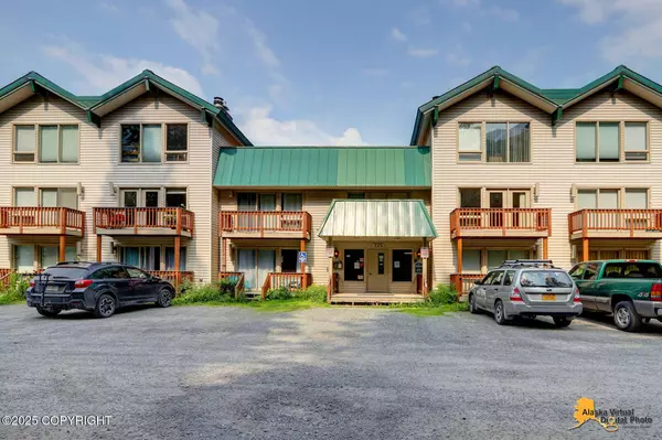 Girdwood, AK 99587,125 White Pass LN #706