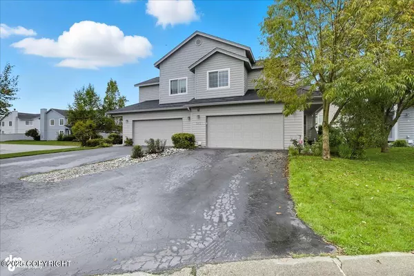 3851 Lincoln Ellsworth CT #43B, Anchorage, AK 99517