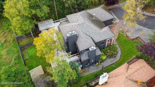 Anchorage, AK 99518,7901 Highlander DR