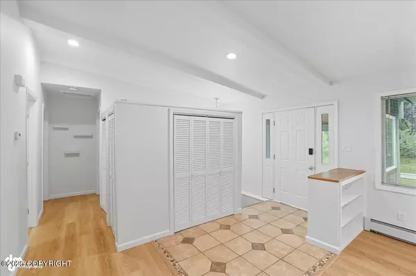 Anchorage, AK 99502,6967 Town and Country PL