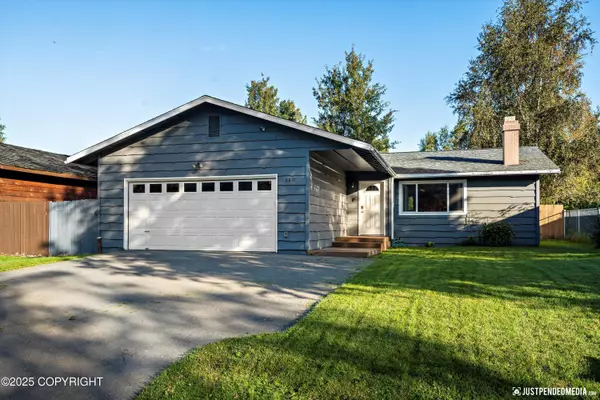 Anchorage, AK 99507,6810 Burlwood DR