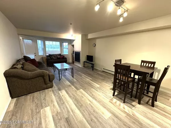 Anchorage, AK 99515,11351 Discovery View DR #107A