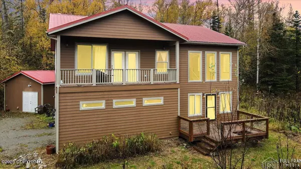 5875 N Nelchina DR, Palmer, AK 99645