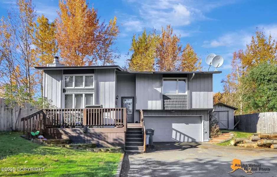 16622 Riddell CIR, Eagle River, AK 99577