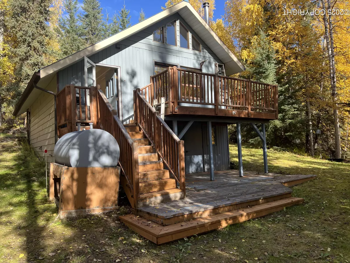 Fairbanks, AK 99709,805 Chena Hills DR