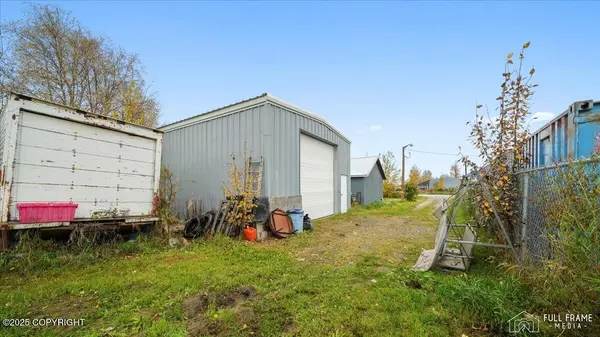 Palmer, AK 99645,1015 E Moore RD