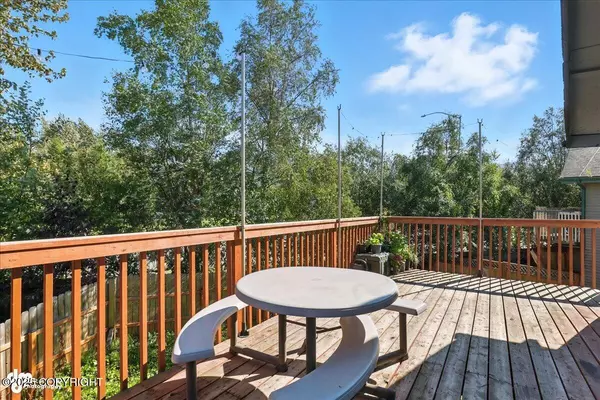 Anchorage, AK 99504,3420 Meadowbrook CIR