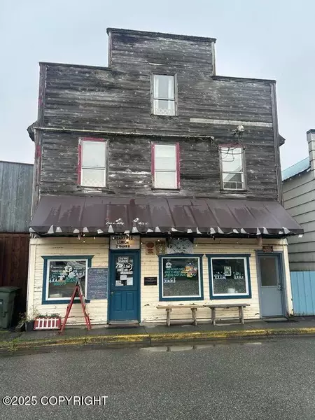 13 N Sing Lee Alley, Petersburg, AK 99833