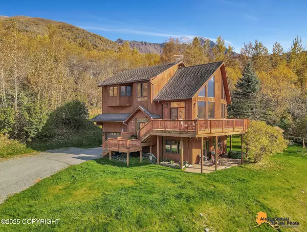 30711 Prudhoe Bay AVE, Eagle River, AK 99577