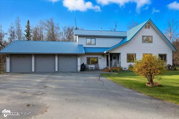 4600 N McKean DR, Palmer, AK 99645