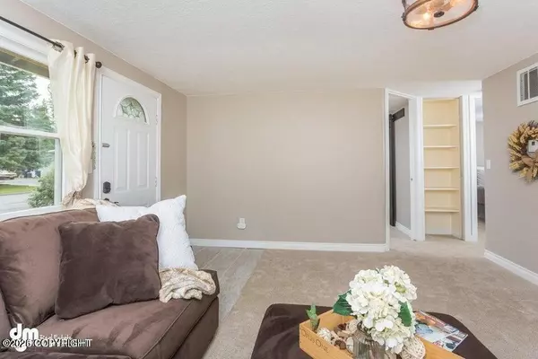Anchorage, AK 99504,1412 Elmendorf DR