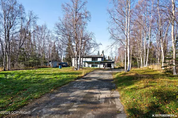 13100 Ridgeview DR, Anchorage, AK 99516