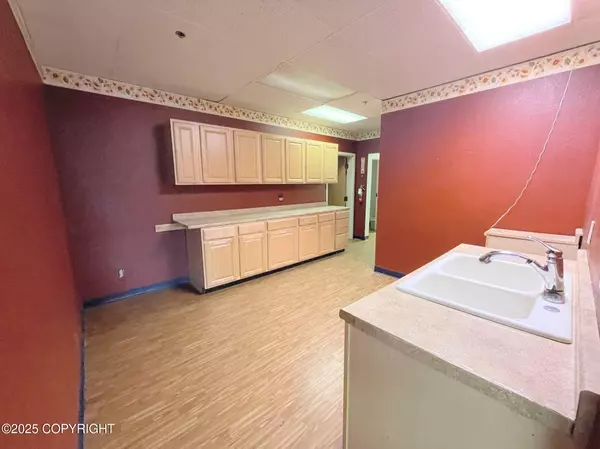 Anchorage, AK 99518,1230 E 68th AVE #1320B