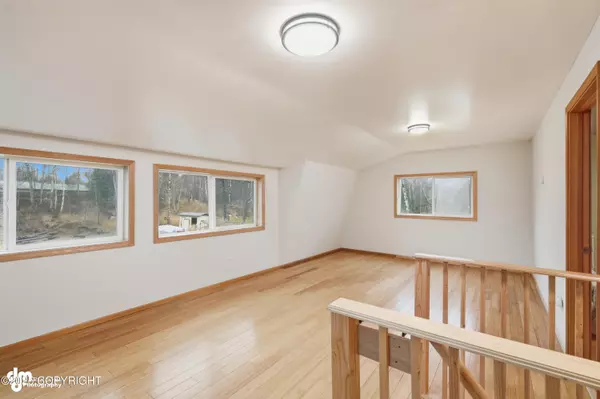 Palmer, AK 99645,10100 E Tern DR