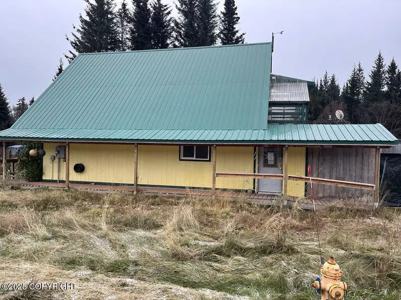 4447 Mariner DR, Homer, AK 99603