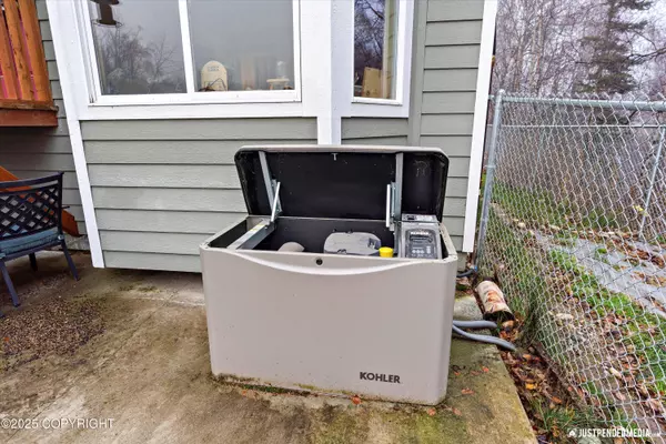 Wasilla, AK 99654,3872 N Charley DR