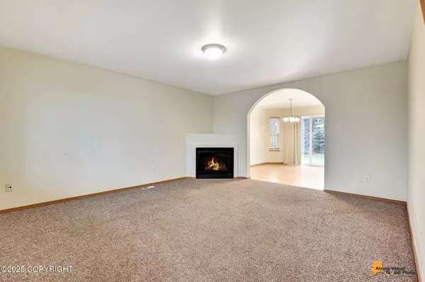 Wasilla, AK 99623,6260 W Locksley LOOP