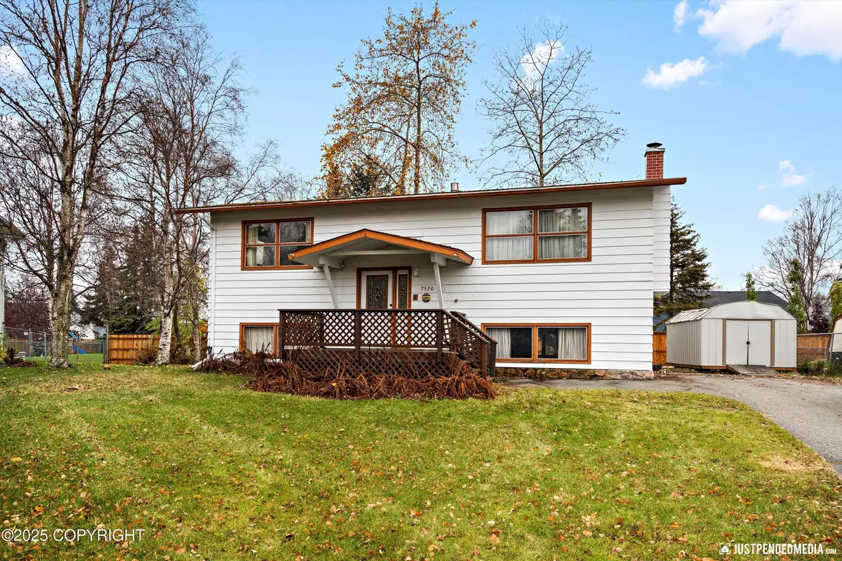 Anchorage, AK 99518,7520 Papa CIR