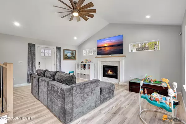 Wasilla, AK 99623,7151 S Bogle Bluff DR