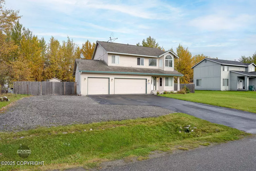 1223 E Hidden Ranch LOOP, Palmer, AK 99645