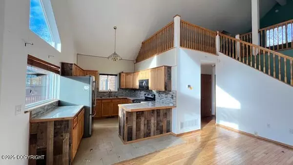 Wasilla, AK 99654,5721 W Dewberry DR