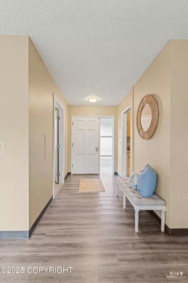 Kenai, AK 99611,1083 Walnut AVE