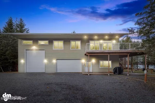 4530 Kachemak DR, Homer, AK 99603