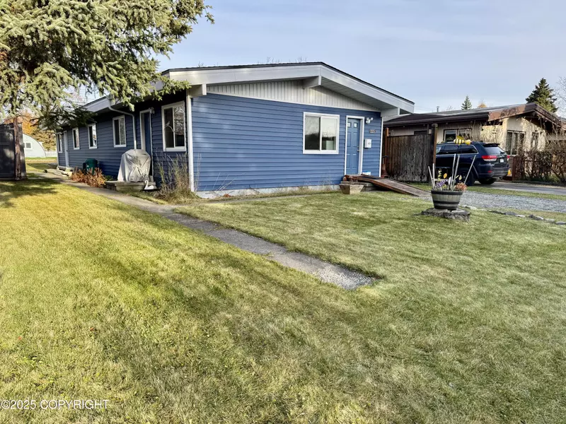 225 E Manor AVE, Anchorage, AK 99501