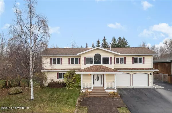 1271 Kuykendall ST, Fairbanks, AK 99709