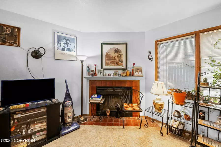 4075 E 20th AVE #B-44, Anchorage, AK 99508