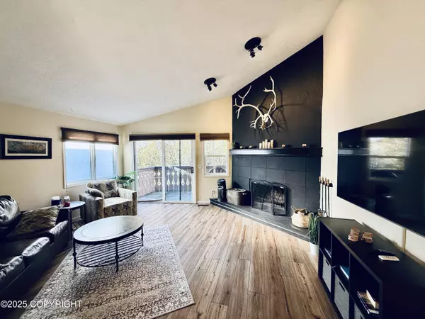 4719 Mills DR 24, Anchorage, AK 99508