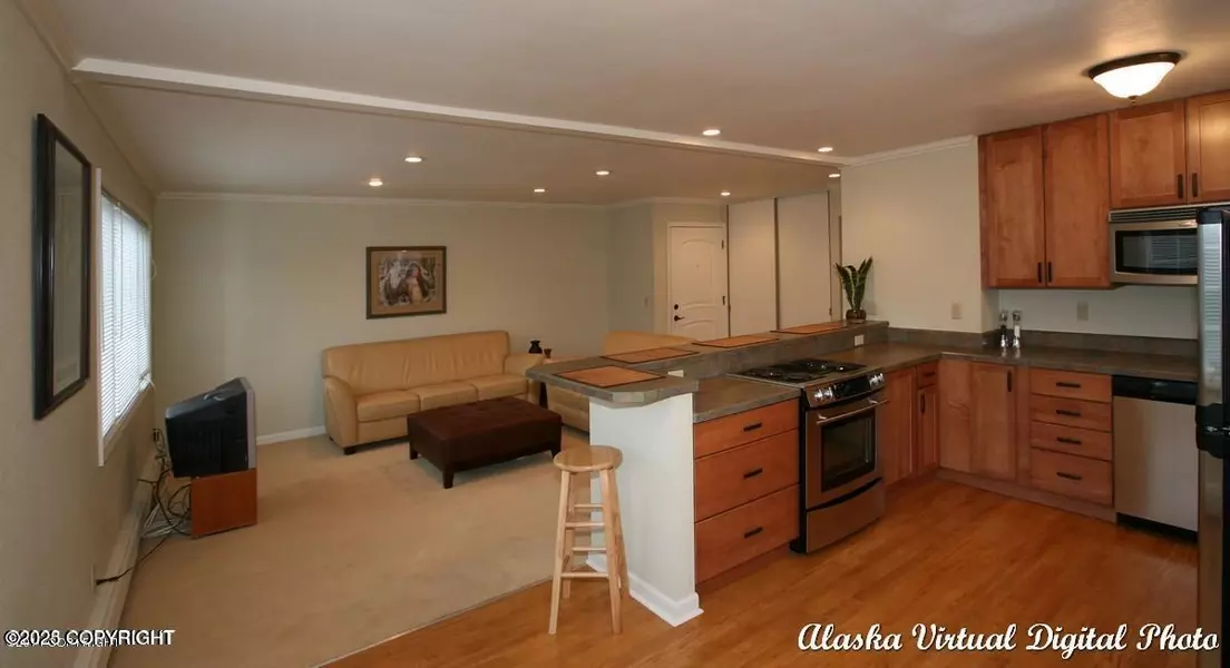 337 E 24th AVE #2, Anchorage, AK 99503