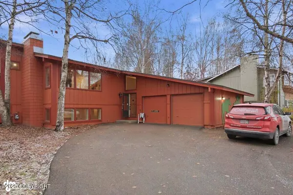 3421 Cottonwood ST, Anchorage, AK 99508