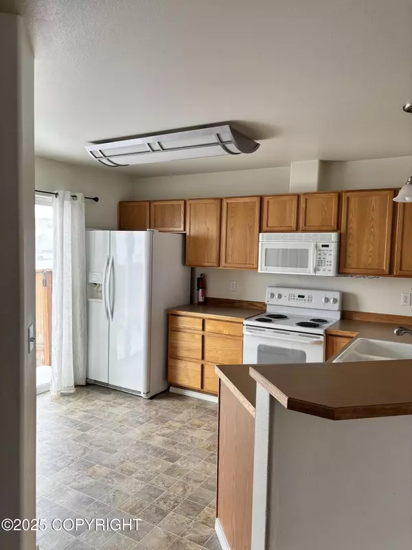 196 Rusty Allen PL, Anchorage, AK 99504