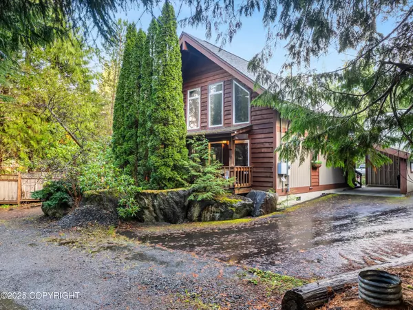 277 Huddle RD, Ketchikan, AK 99901