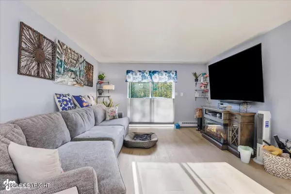 4333 San Ernesto AVE #103A, Anchorage, AK 99508