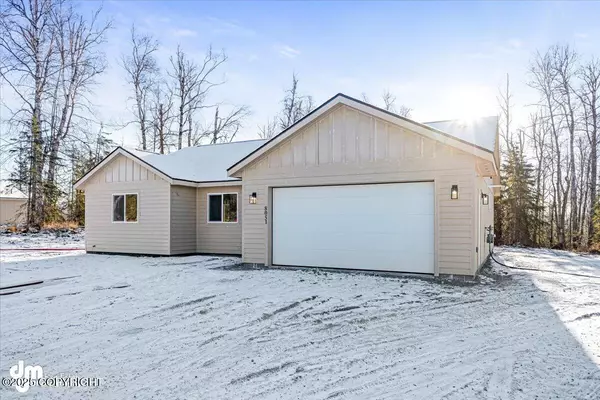 Wasilla, AK 99623,8051 W Aurora Heights LOOP