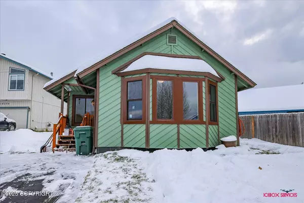 10285 Arborvitae DR, Anchorage, AK 99507