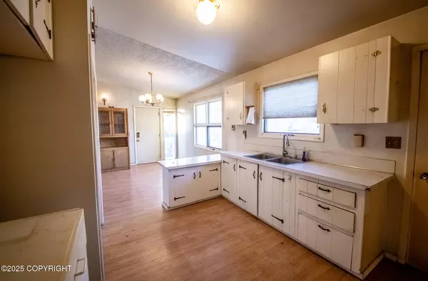 Anchorage, AK 99504,7741 Maryland AVE