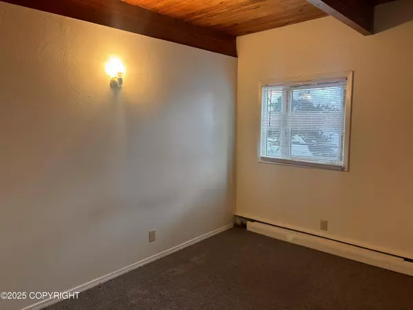 Anchorage, AK 99503,808 W 29th PL #7